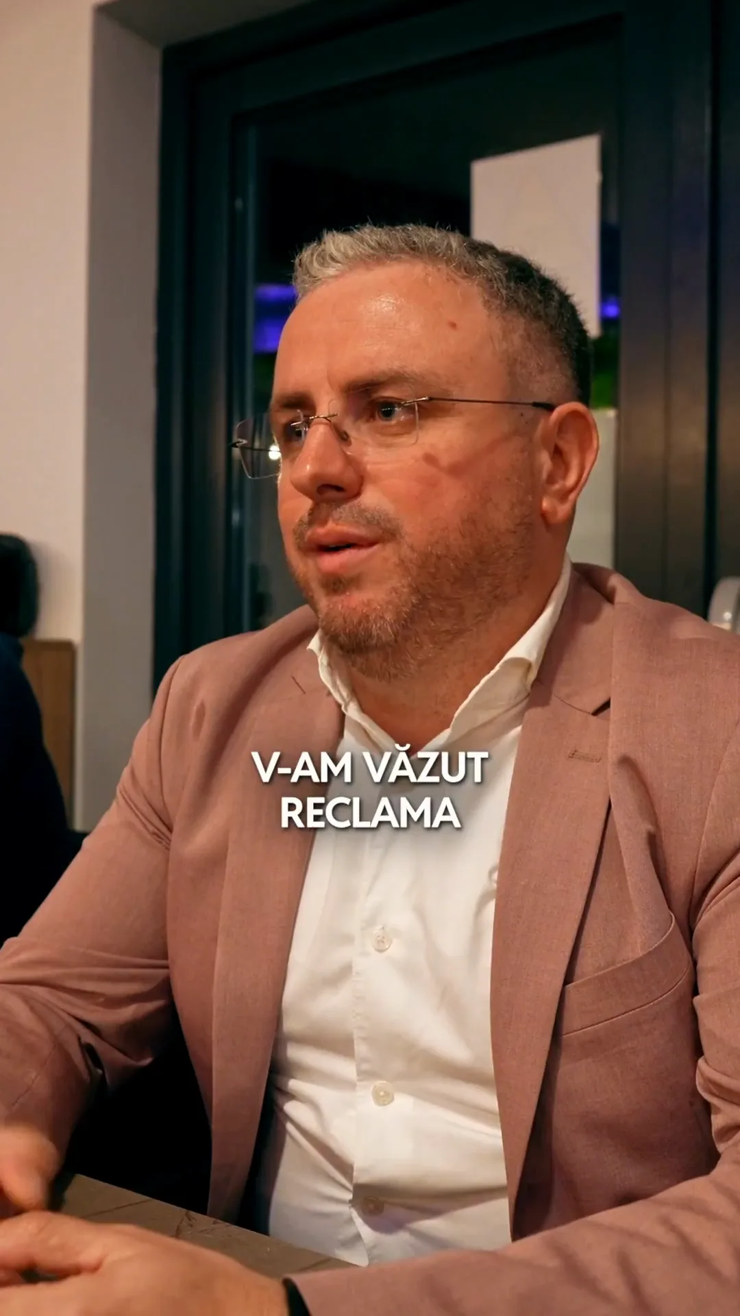 Alexandru, din partea Nimium, filmat în timpul interviului despre colaborarea cu BuildBuzz